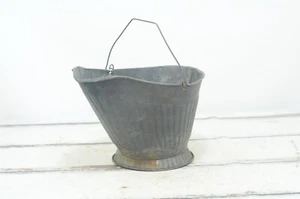 Vintage . Black #17 Fireplace Coal/Ash Galvanized Zinc Bucket Heavy Metal Work - Bild 1 von 9