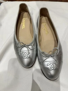 Chanel Silver Flats Excellent 38.5 In Box - Picture 1 of 9