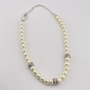 Brighton Neptuno Anillos Blanco Marfil Perla Collar 15-19 pulgadas Ajustable - Imagen 1 de 10