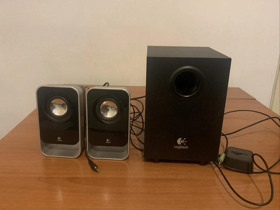 LOGITECH LS21 - Sistema Audio Multimediale 2.1 - Immagine 1 di 4