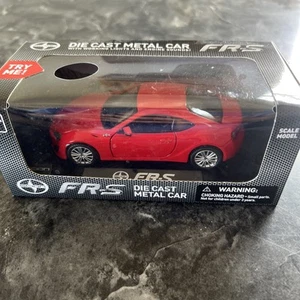 Auto SCION FR-S 1/32 2013 rossa in metallo pressofuso con luci e suoni motore nuova con scatola - Foto 1 di 8