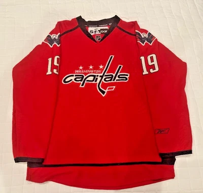 Camiseta Nicklas Backstrom Washington Capitals Reebok Talla 52 con correa de lucha Foto 1 de 4