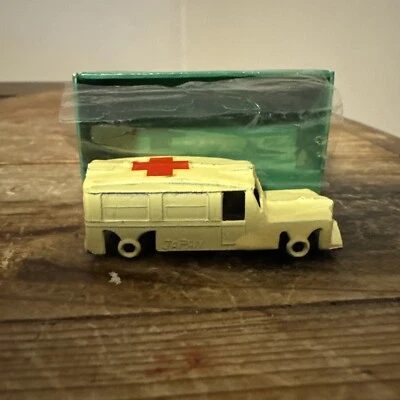 14A 1950-е Daimler военная скорая помощь литая сделано в Японии 2 дюйма - Изображение 1 из 4