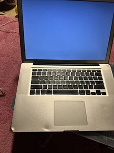 MacBook Pro 15inch Mid 2009 A1286 - Picture 1 of 4