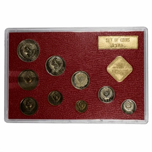 1975 USSR Russia Proof-Like Mint Set - Leningrad Mint Encapsulated - Picture 1 of 2