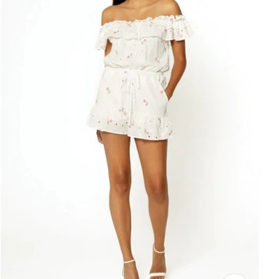 NEW Lavender Brown Off the Shoulder White/Pink  Floral Embroidered Romper Sz S - Image 1 of 4