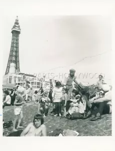 TOUR EIFFEL EIFFEL TOWER VINTAGE PHOTO #29 R1970 - Imagen 1 de 2