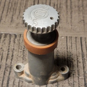 Genuine Caterpillar Fuel Priming Pump CAT OEM - Picture 1 of 6