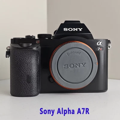 Sony Alpha A7R 36.4MP Mirrorless Digital Full-Frame SLR Camera (Body) - Black - Imagem 1 de 4