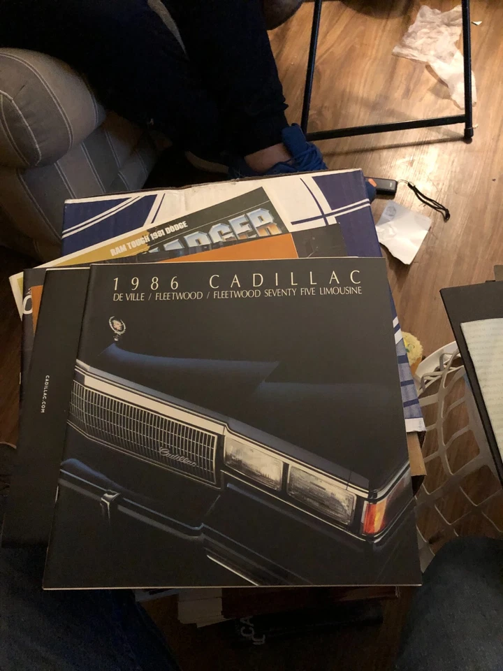Cadillac Deville 1986/Fleetwood folleto Foto 1 de 1