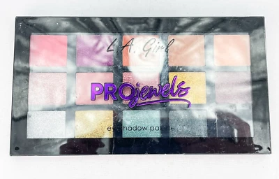 Paleta de sombras de ojos LA Girls Pro Jewels 0,63 oz colores altamente pigmentados Foto 1 de 4