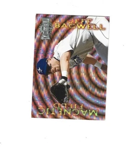 1997 Metal Universe Magnetic Field #2 Jeff Bagwell HOUSTON ASTROS - Picture 1 of 1