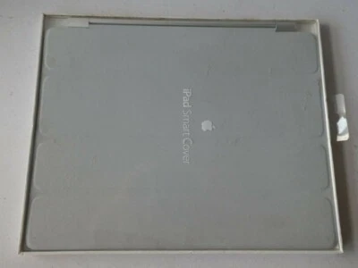 APPLE IPAD SMART COVER IN GREY COMPATIBLE WITH IPAD 2 TO 4 (9.7") NEW BOXED - Image 1 of 2