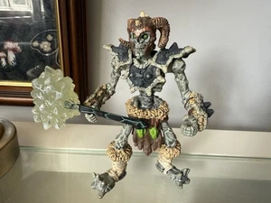 Schleich Eldrador Criaturas 42450 Piedra Esqueleto con arma. Extremadamente raro - Imagen 1 de 2