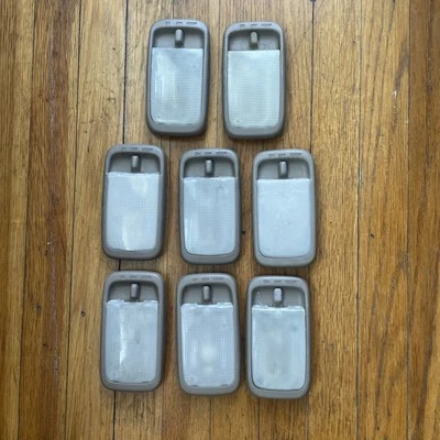 1993-2002 Toyota T100 Tacoma 4Runner TAN Rear Overhead Map Dome Light OEM - Image 1 of 4