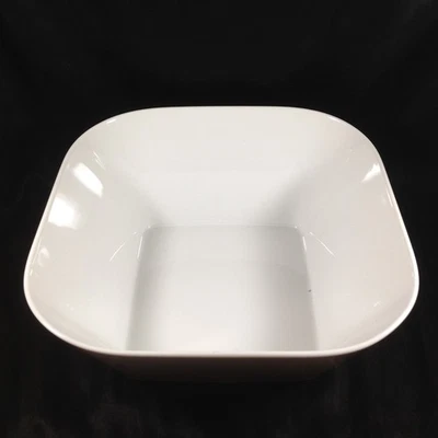 Ensaladera cuadrada blanca de 9-1/2" con caja y barril Foto 1 de 4