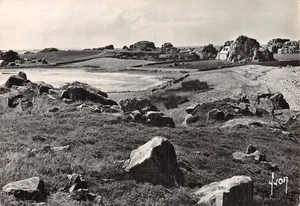 22 LA COTE A PLOUGRESCANT - Bild 1 von 2