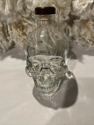 Botella de vidrio de vodka con calavera con cabeza de cristal 750 ml licor esqueleto vacío acroydo transparente Foto 1 de 4