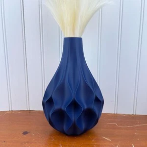 Modern 3D Printed Vase, Abyssal Flower Vase, Multiple Colors - Picture 1 of 9