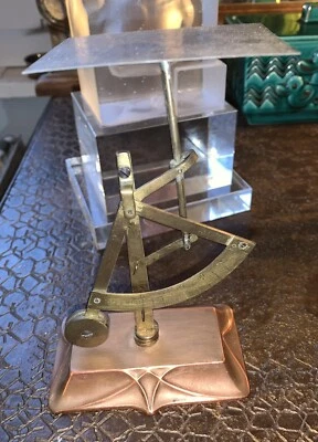 Pèse lettres ancien style art nouveau cuivre laiton - Photo 1/4