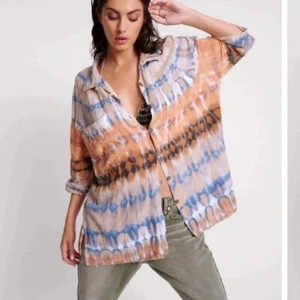 NWT ONE TEASPOON MIRAGE MUSLIN LONGLINE SHIRT, MEDIUM - Picture 1 of 12