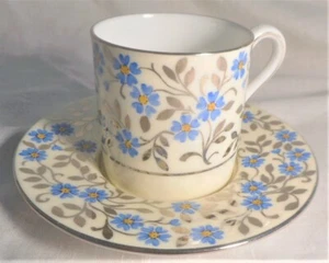 WEDGWOOD ''SILVER PIMPERNEL'' PATTERN, WH2588 DEMITASSE CUPS & SAUCERS, PERFECT - Picture 1 of 5