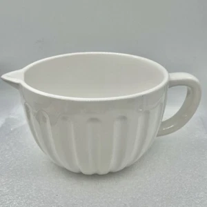 White Mixing Bowl Ceramic 9x4.5” - Picture 1 of 5