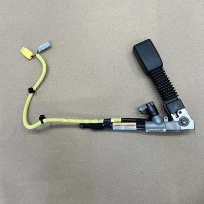 ✅ Hebilla de cinturón de seguridad delantero derecho Honda Element 2007-2011 OEM NEGRO DIESTRO Foto 1 de 4