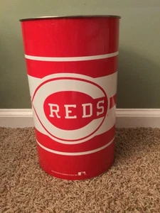 Vintage MLB The Cincinnati Reds Metal Trash Can - Picture 1 of 7