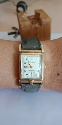 1950s BULOVA Flip Top Photo Gents Dress Watch 10k Rolled Gold Plated - Image 1 of 4