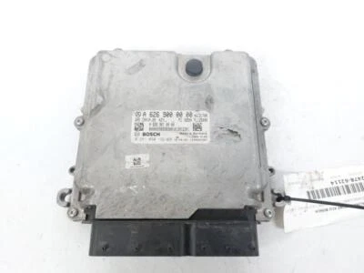 0281030192 CENTRALINA MOTORE ECU BOSCH MERCEDES-BENZ CLASSE C (W205) T-MODEL 1.6 - Immagine 1 di 3