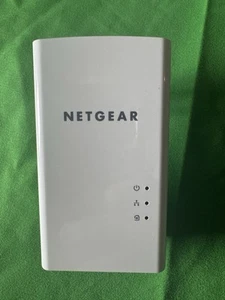 Netgear Powerline 1200 (PL1200S) Ethernet Port Wall Plug-In Extender - Picture 1 of 13