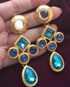 Pendientes Araña Largos Cristal Azul Perforado Mate Tono Dorado Cuelgan Nuevos  - Imagen 1 de 5