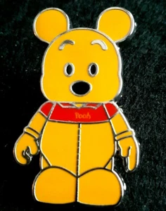 Prendedor Disney Vinylmation Misterioso Colección Parque #3 Prendedor "Pooh" ~ 2009 ~ Pin # 73107 ~ Usado en Excelente Condición - Imagen 1 de 2