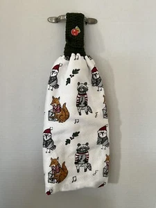 Hanging Double Kitchen Towel Gray Crocheted Top Christmas Caroling Animals Music - Picture 1 of 5
