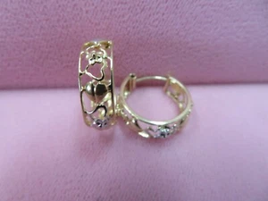 14k Solid  Tri Color Gold Heart Flower Hoop Earrings 20.66mmx6.45mm 3.65 Grams - Picture 1 of 10
