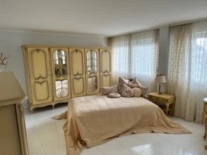 Wunderschönes Rokoko Schlafzimmer, komplett mit Zubehör, gut erhalten - Bild 1 von 7