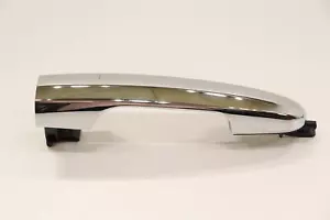 Fiat 500L 2014-2020 lado del pasajero delantero derecho manija de puerta exterior OEM - Imagen 1 de 10