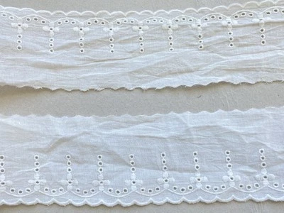 2 Yds Bright White Embroidered Eyelet Cotton Trim/Sewing/Bridal/Craft/2.75" Wide - Image 1 of 4