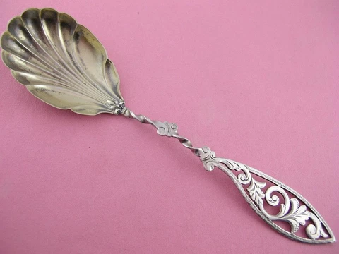 Wonderful Victorian Sterling shell Serving Spoon ornate w/ pierced scroll handle Cover