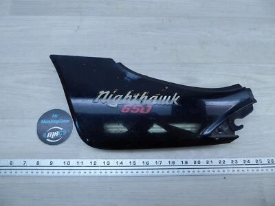 Honda CB650SC Nighthawk 1983 PL1200-21. cubierta lateral izquierda Foto 1 de 4