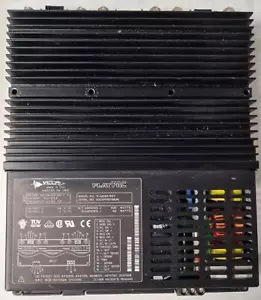 Vicor Flatpac VI-QU30-EQY Alimentatore 24V 16,7ampere 400Watt, 5V 10ampere 50Watt - Foto 1 di 7