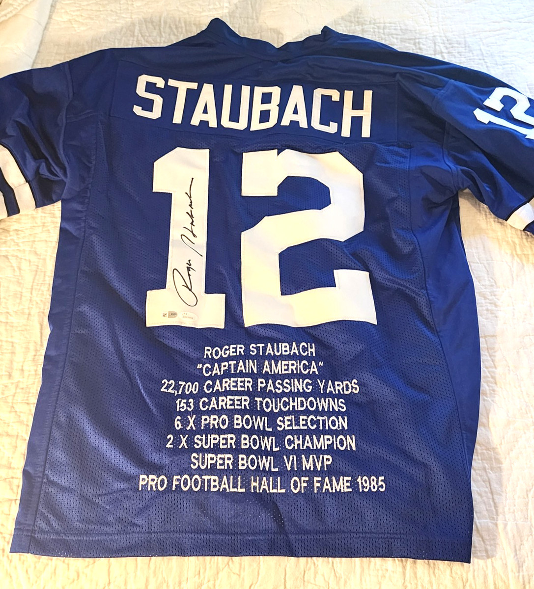 Denver Autographs 13361 Dallas Cowboys Roger Staubach Autographed