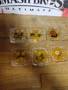 Flower Coatsers Plastic VTG Barwear 4x4 Inch Americana Floral Antique  - Picture 1 of 9