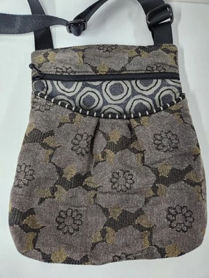 Bolso Bandolera Maruca "Busy Body" Hecho a Mano en Boulder Co. Boho Floral, Multi Foto 1 de 4