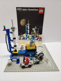 Lego Classic Space 483 Alpha 1 Rocket Base - 100% Complete w/ Manual & Minifigs