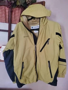 Columbia Sportswear Company Light Jacket kids size 14/16 - Picture 1 of 3