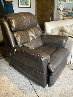 La Z Boy Astor Platnium Lift reclinable Lazyboy Foto 1 de 4