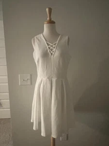 Vestido tejido acampanado y calce crepé blanco XL blanco para dama NUEVO SIN ETIQUETAS WHITE MARK - Imagen 1 de 4