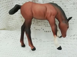 Vintage Royal Doulton Chestnut Brown Foal White Strip Matt Bisque Finish - Picture 1 of 7